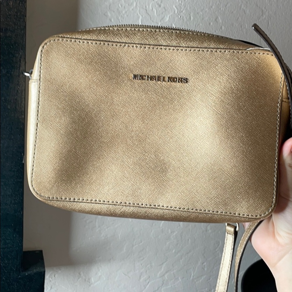 Gold Michael Kors crossbody purse